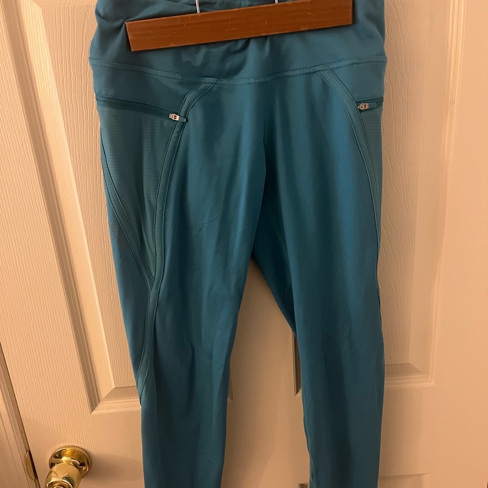 Hylete mid rise Sz med leggings women’s
